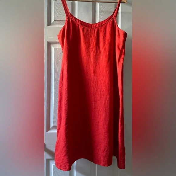 Eileen Fisher Elegant Red Sleeveless Dress - Picture 6 of 6